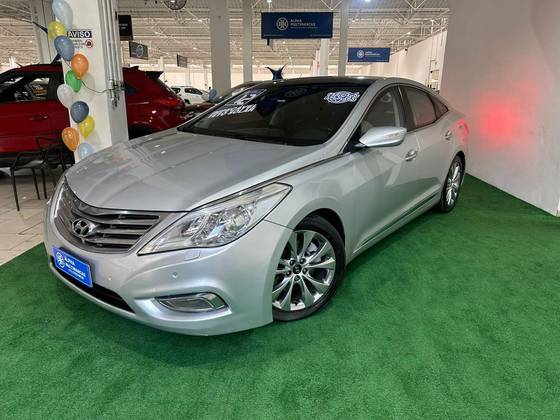 HYUNDAI AZERA 3.0 MPFI GLS V6 24V GASOLINA 4P AUTOMÁTICO HYUNDAI AZERA 3.0 MPFI GLS V6 24V GASOLINA 4P AUTOMÁTICO